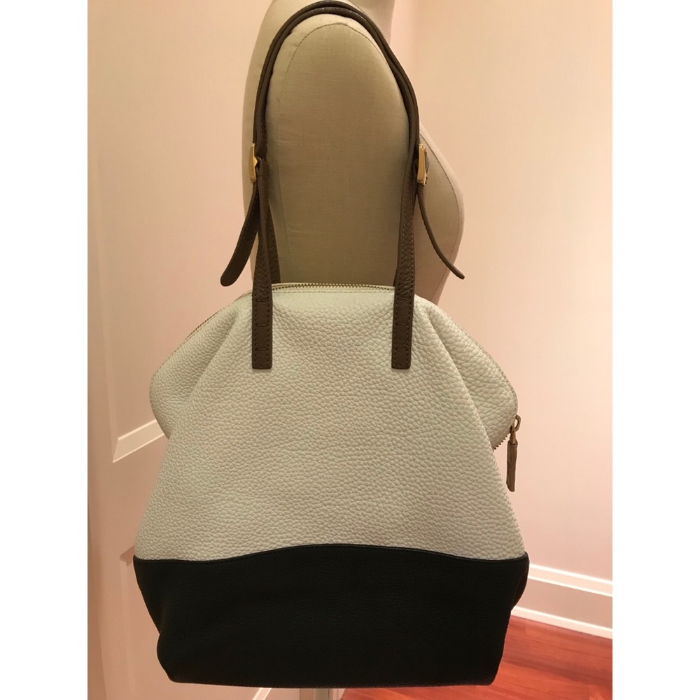 Fendi Sellers’s 2bag leather tote black and white